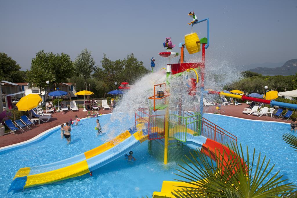 Camping Serenella Bardolino Exterior photo