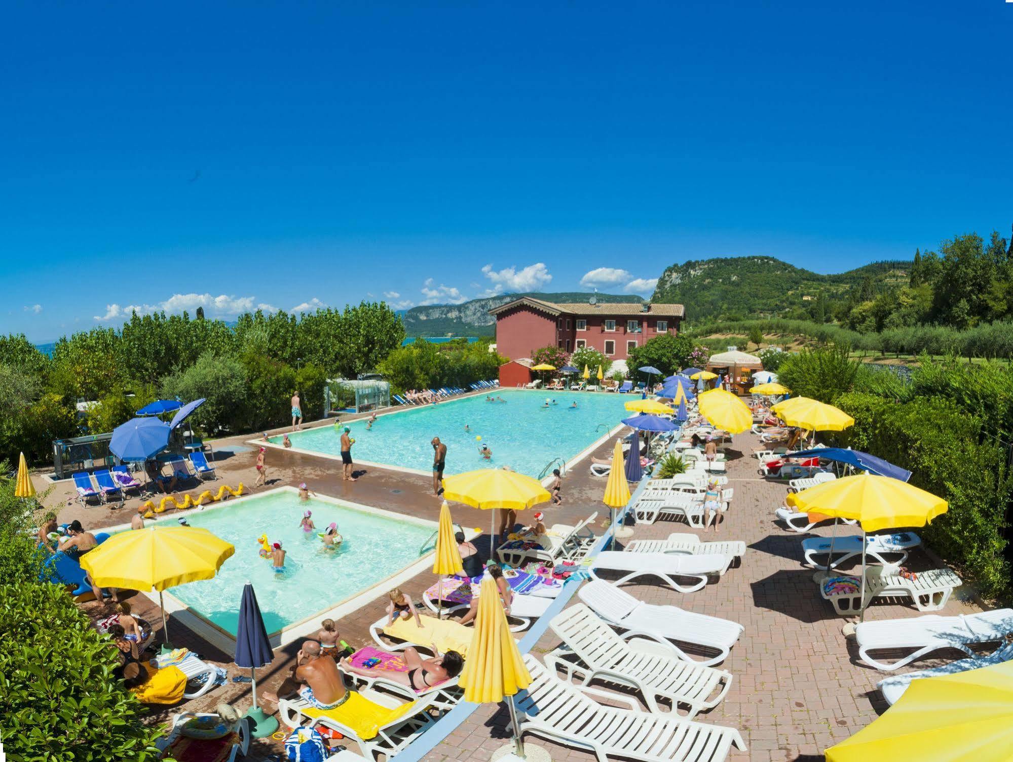 Camping Serenella Bardolino Exterior photo