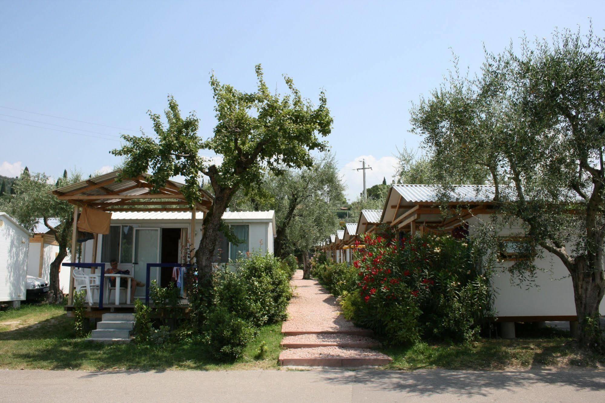 Camping Serenella Bardolino Exterior photo